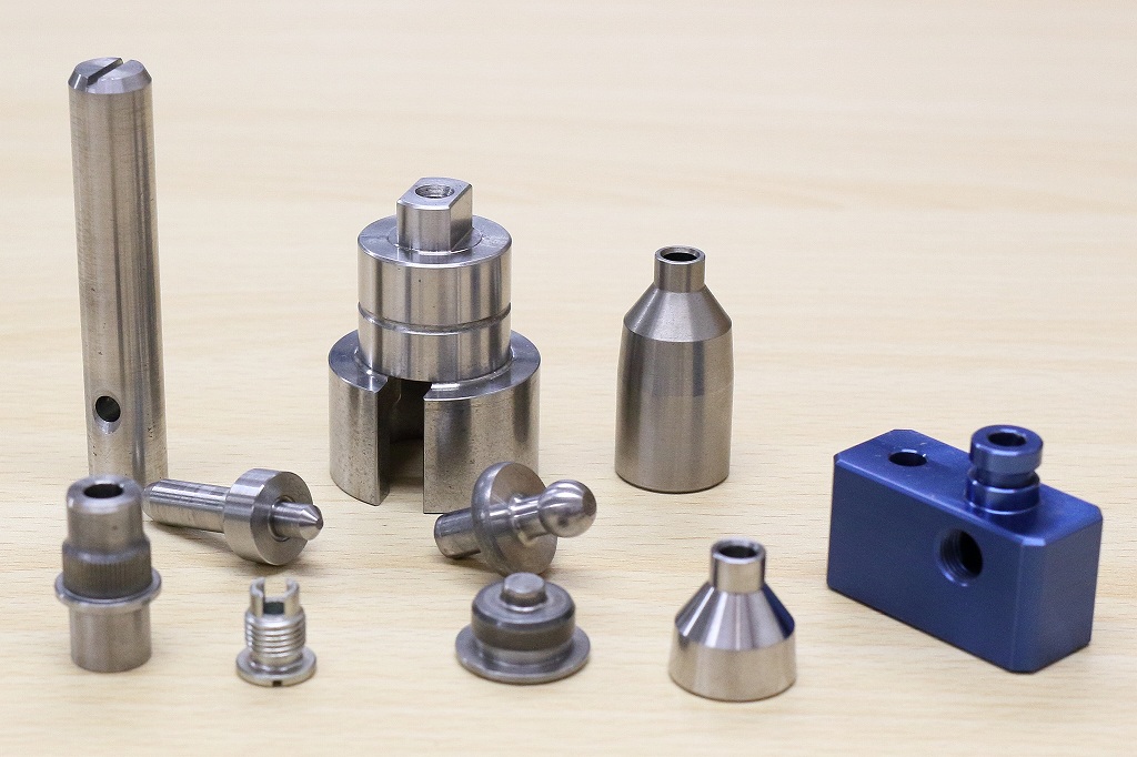 自動車用部品 | 東広島市｜旋盤加工｜有限会社クロキ工作所